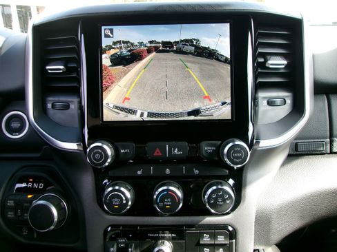 New 2025 RAM 1500 Big Horn AWD/4WD image 16