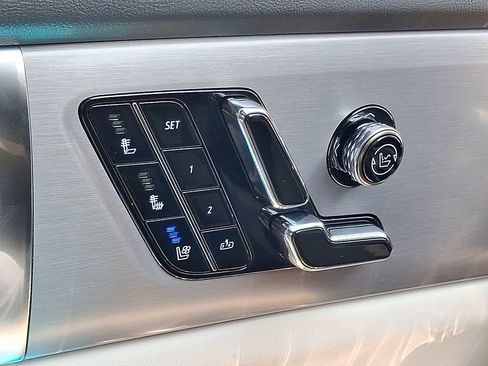 New 2026 Cadillac Vistiq Sport image 39