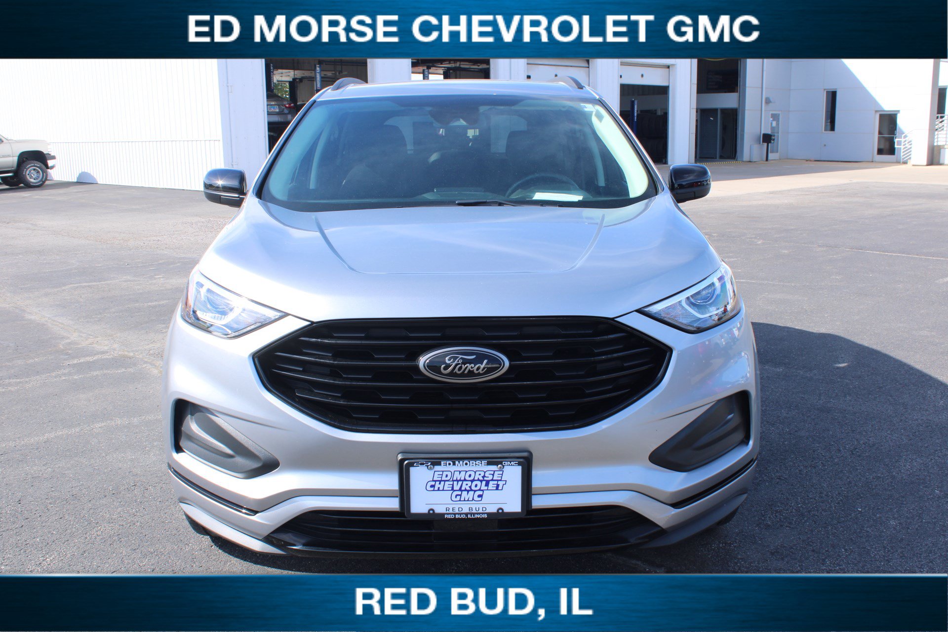 Used 2024 Ford Edge SE w/ Black Appearance Package AWD/4WD image 3