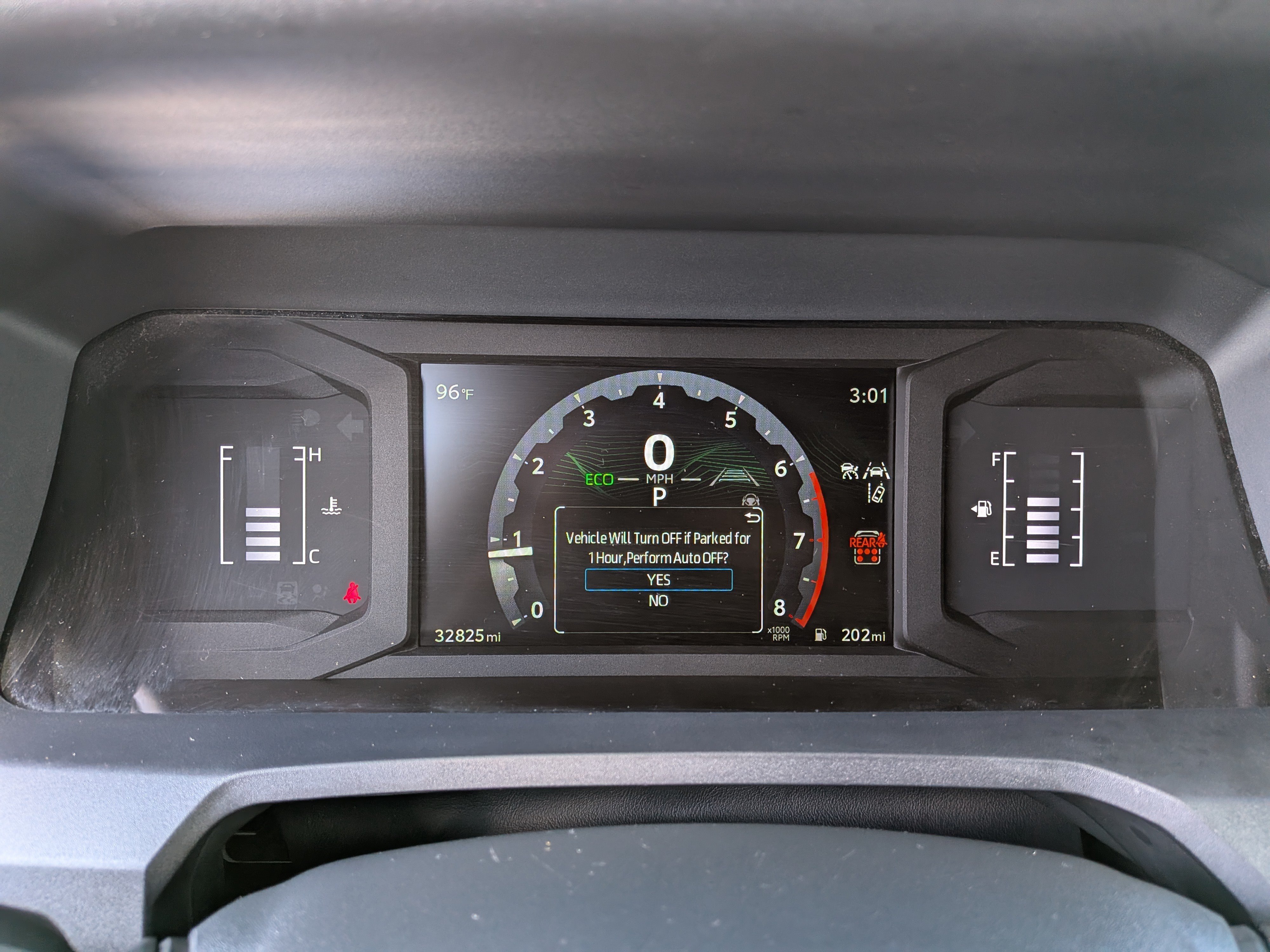 Used 2025 Toyota 4Runner SR5 AWD/4WD image 27