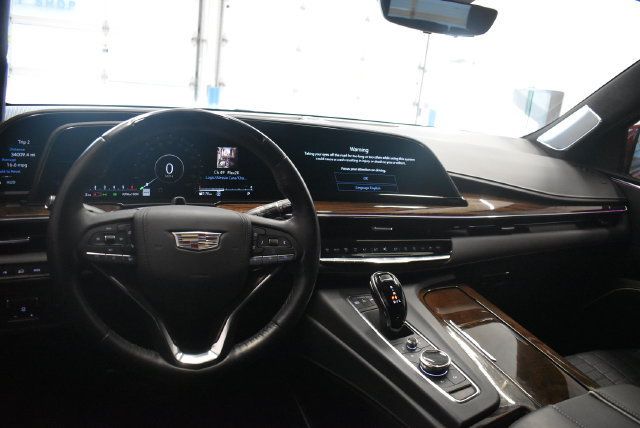 Used 2022 Cadillac Escalade Sport Platinum AWD/4WD image 23