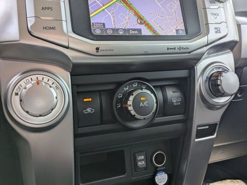 Used 2017 Toyota 4Runner SR5 image 10