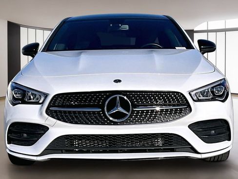 Used 2023 Mercedes-Benz CLA 250 image 2