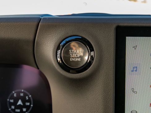 Used 2026 Lexus GX 550 image 23