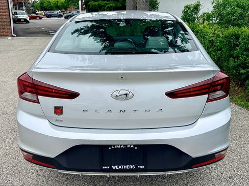 Used 2019 Hyundai Elantra SE FWD image 5