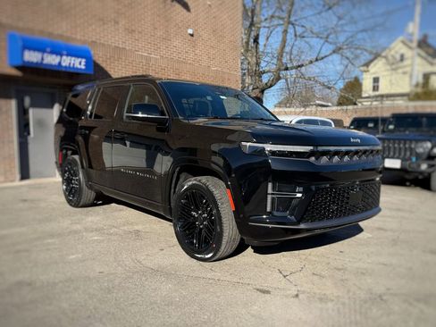 New 2026 Jeep Grand Wagoneer Limited image 3