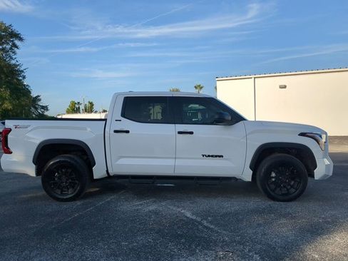Used 2022 Toyota Tundra SR5 image 3