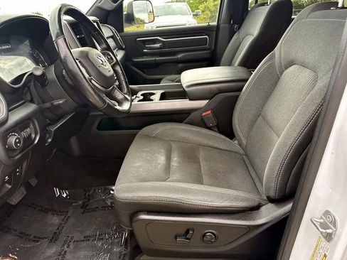 Used 2019 RAM 1500 Big Horn AWD/4WD image 19