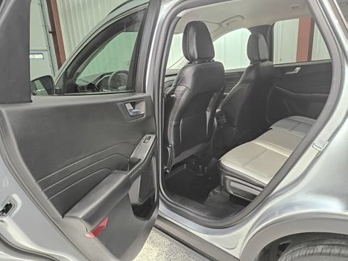 Used 2023 Ford Escape Platinum AWD/4WD image 15