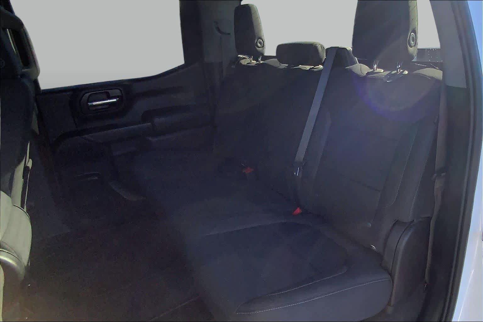 Used 2022 Chevrolet Silverado 1500 Custom AWD/4WD image 21