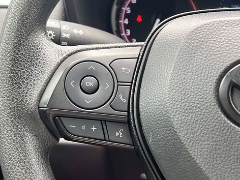 Used 2025 Toyota RAV4 LE FWD image 28