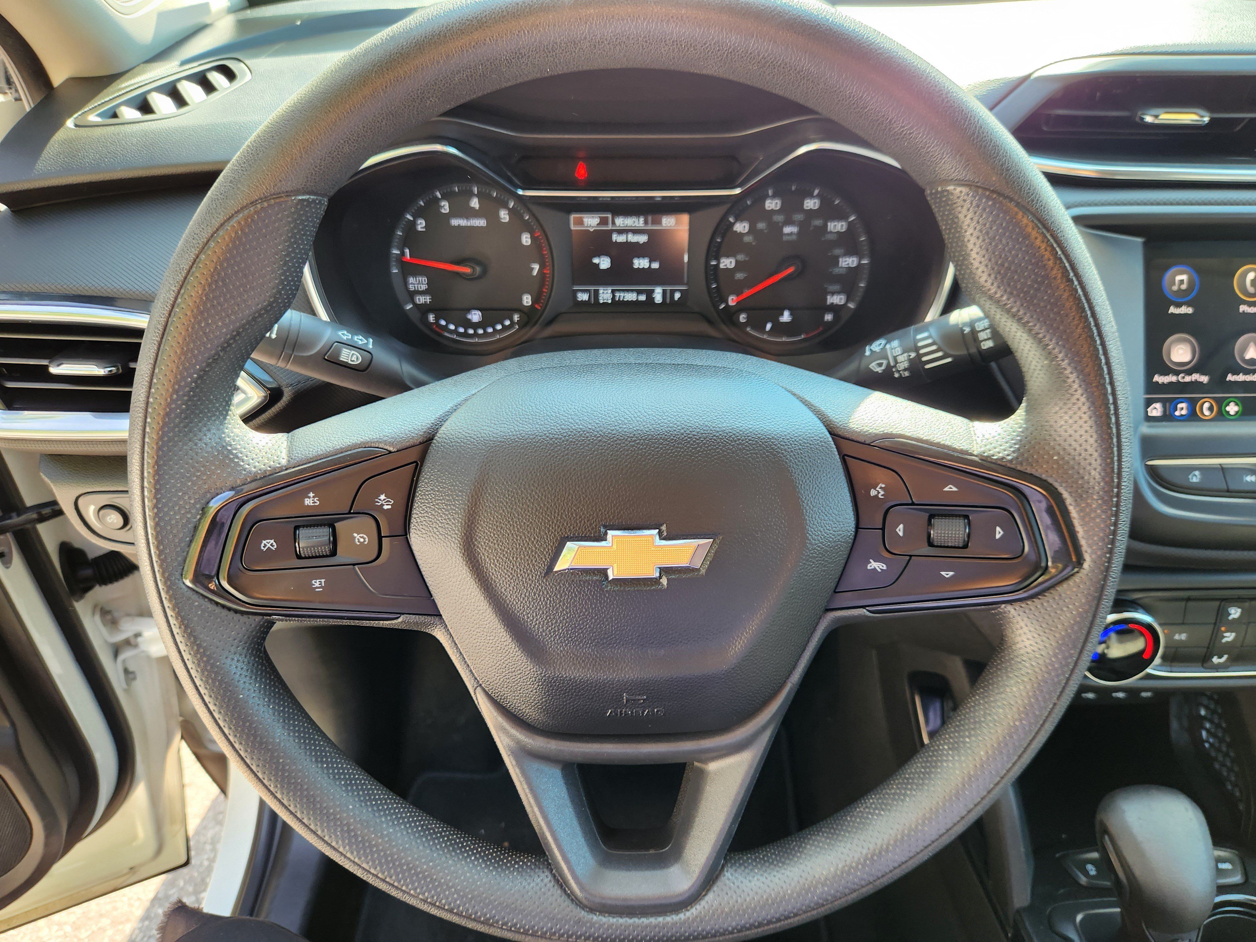 Used 2023 Chevrolet TrailBlazer LT AWD/4WD image 9