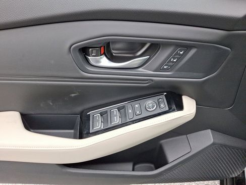 New 2025 Honda Accord Touring image 9