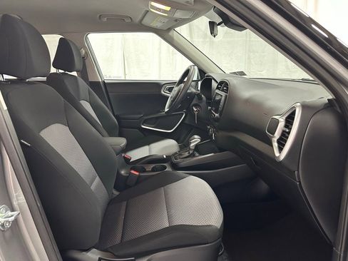 Used 2024 Kia Soul LX w/ Option Group 015 image 53
