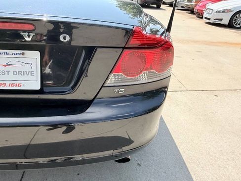 Used 2009 Volvo C70 T5 FWD image 23