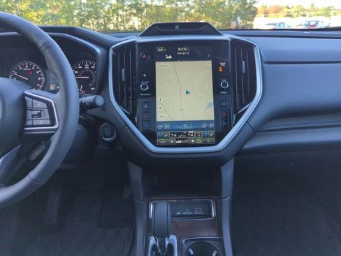 Certified 2025 Subaru Ascent Touring image 18