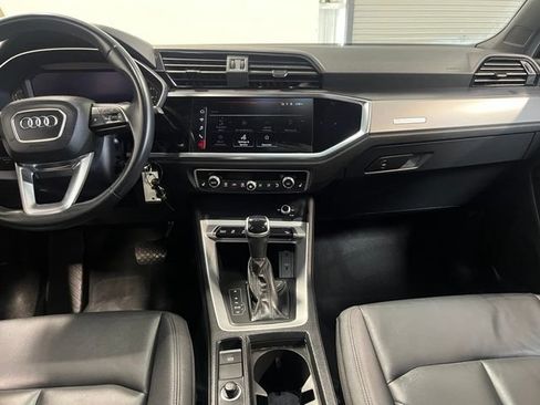 Used 2025 Audi Q3 2.0T Premium AWD/4WD image 21