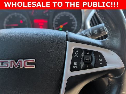 Used 2015 GMC Terrain SLE image 16