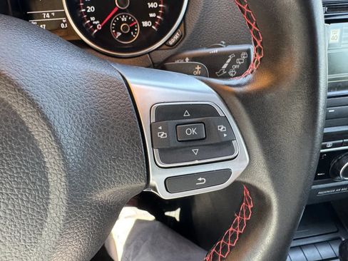 Used 2012 Volkswagen GTI Autobahn FWD image 17