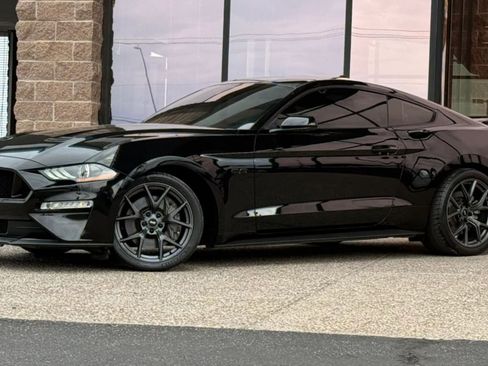 Used 2021 Ford Mustang GT Premium w/ Carbon Sport Interior Package RWD image 3