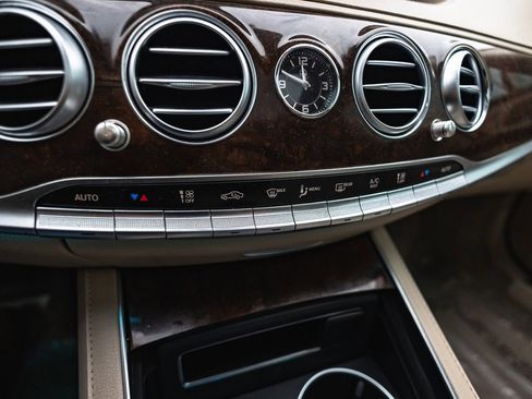 Used 2019 Mercedes-Benz S 450 Sedan image 15