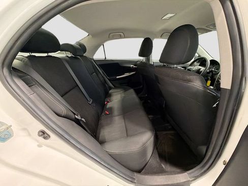 Used 2012 Toyota Corolla S FWD image 19