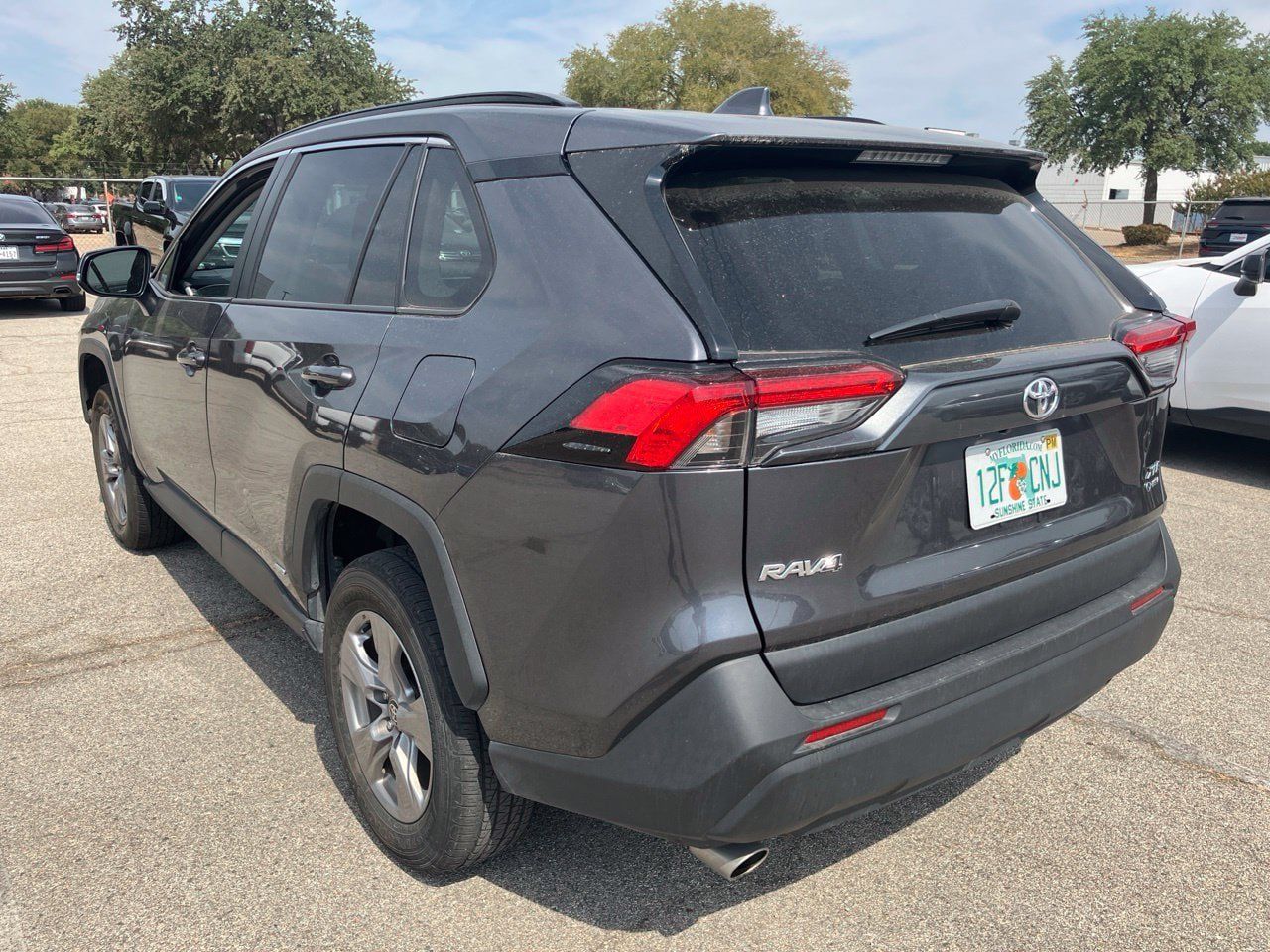 Used 2025 Toyota RAV4 XLE AWD/4WD image 6