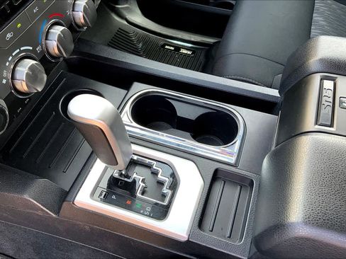 Used 2021 Toyota Tundra SR5 w/ Trail Edition image 17