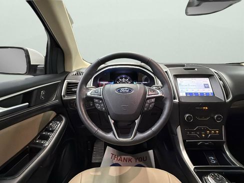Used 2020 Ford Edge SEL w/ Convenience Package image 13
