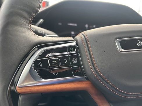 New 2025 Jeep Grand Cherokee L Summit image 19