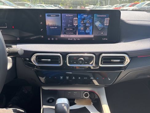 New 2026 Nissan Sentra SL w/ Floor Mat Package FWD image 10