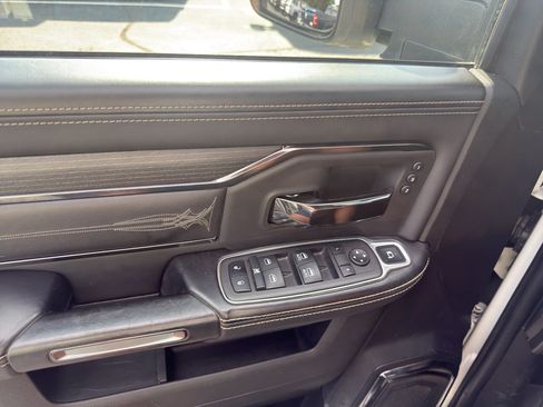Used 2023 RAM 3500 Limited AWD/4WD image 21
