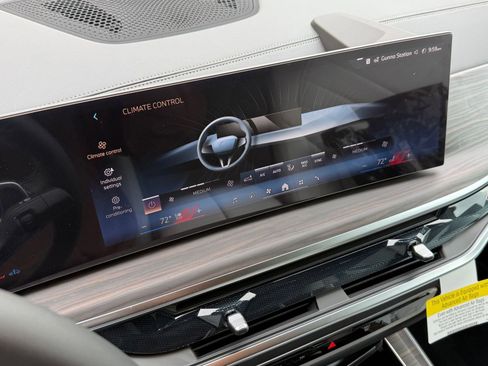 New 2026 BMW X5 sDrive40i image 27