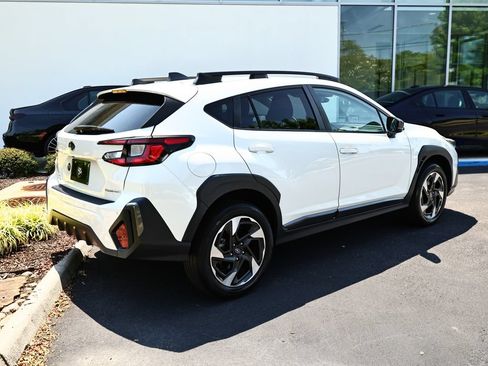 Used 2024 Subaru Crosstrek 2.5i Limited w/ Crosstrek Mirror Package AWD/4WD image 6