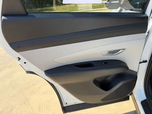 Used 2025 Hyundai Tucson SEL FWD image 11