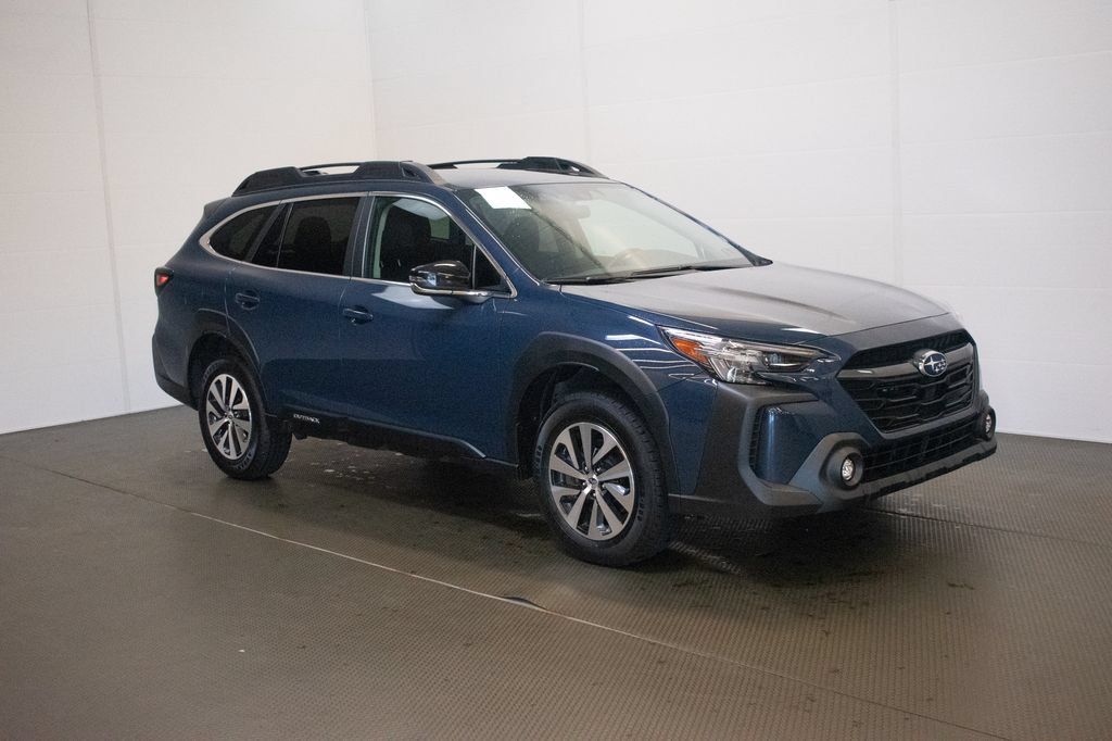 Certified 2024 Subaru Outback Premium AWD/4WD image 1