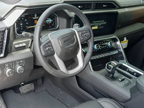 New 2026 GMC Sierra 1500 Denali w/ Denali Reserve Package AWD/4WD image 9