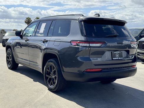 Certified 2024 Jeep Grand Cherokee L Laredo AWD/4WD image 5
