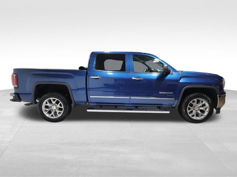 Used 2018 GMC Sierra 1500 SLT w/ SLT Premium Package image 4