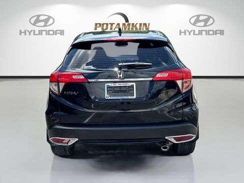 Used 2019 Honda HR-V LX image 6