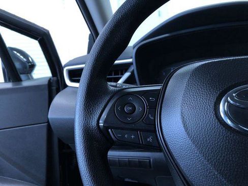 Certified 2025 Toyota Corolla LE FWD image 25