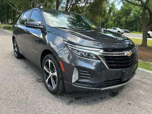 Used 2023 Chevrolet Equinox LT FWD image 4