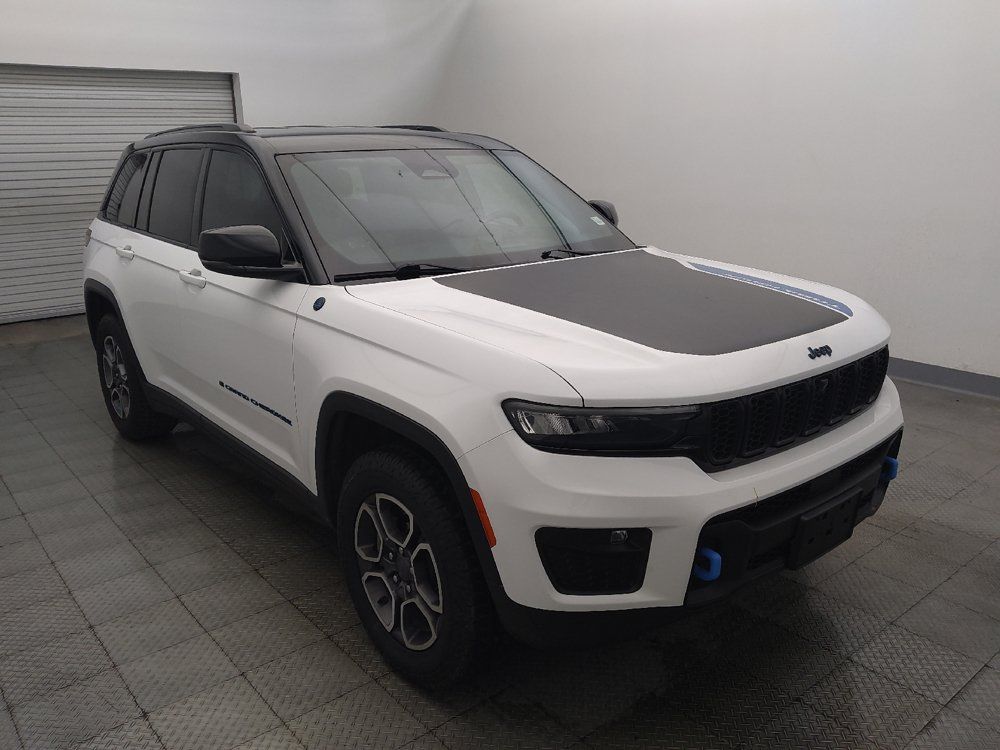 Used 2022 Jeep Grand Cherokee Trailhawk w/ Luxury Tech Group III AWD/4WD image 13