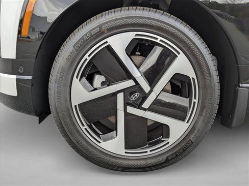 New 2026 Hyundai Ioniq 9 Limited image 9