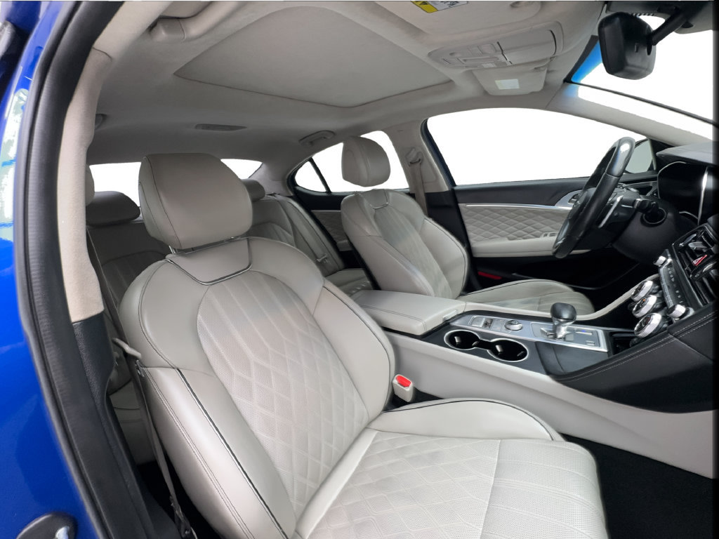 Used 2019 Genesis G70 2.0T Advanced w/ Dynamic Package RWD image 33
