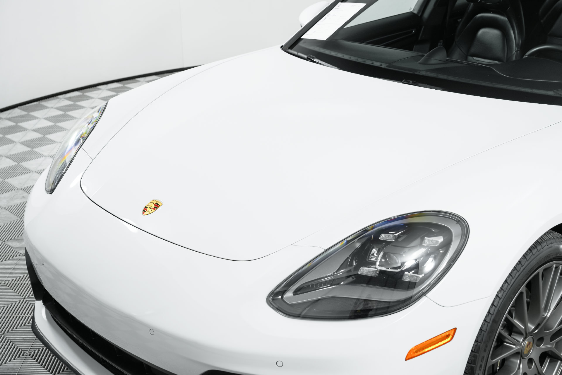Used 2023 Porsche Panamera Platinum Edition RWD image 58