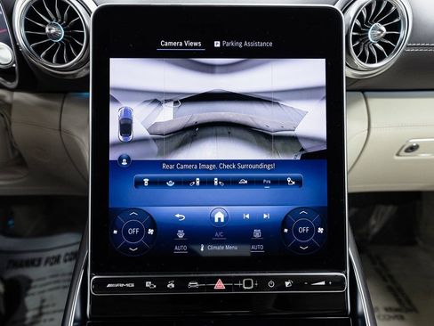 Used 2023 Mercedes-Benz SL 63 AMG 4MATIC image 21