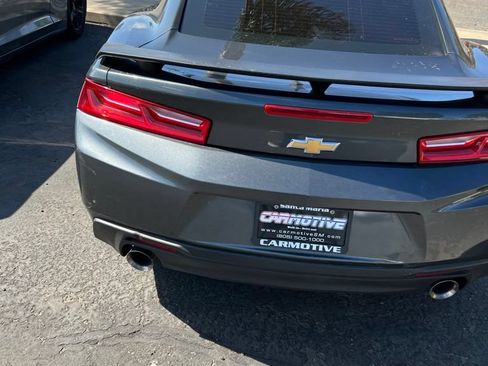 Used 2017 Chevrolet Camaro LT w/ Technology Package RWD image 31