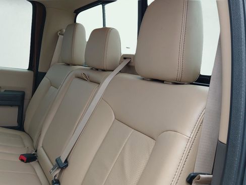 Used 2012 Ford F250 Lariat w/ Chrome Pkg AWD/4WD image 36