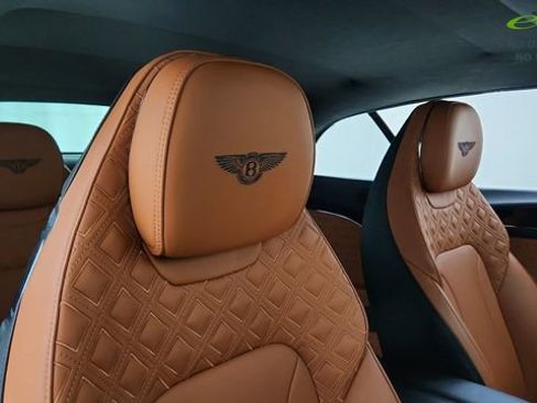 Used 2022 Bentley Continental GT AWD/4WD image 27